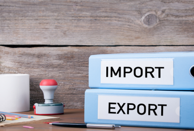 Các trường hợp hàng XNK không phải khai thuế từng lần phát sinh.