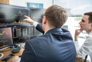 “Chặn” hành vi thao túng giá chứng khoán của nhà đầu tư nước ngoài.