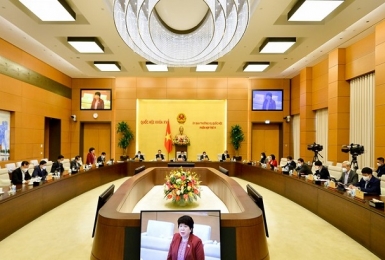 Thông qua Nghị quyết về thời giờ làm thêm trong 01 tháng và trong 01 năm của người lao động