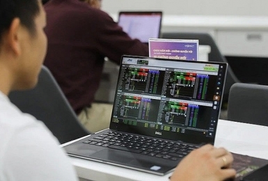 Lùi thời điểm khai, nộp thuế thay cho cá nhân nhận cổ tức, nhận thưởng bằng chứng khoán