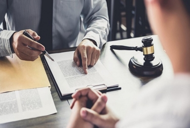 Trách nhiệm bồi thường thiệt hại trong hợp đồng kinh doanh thương mại